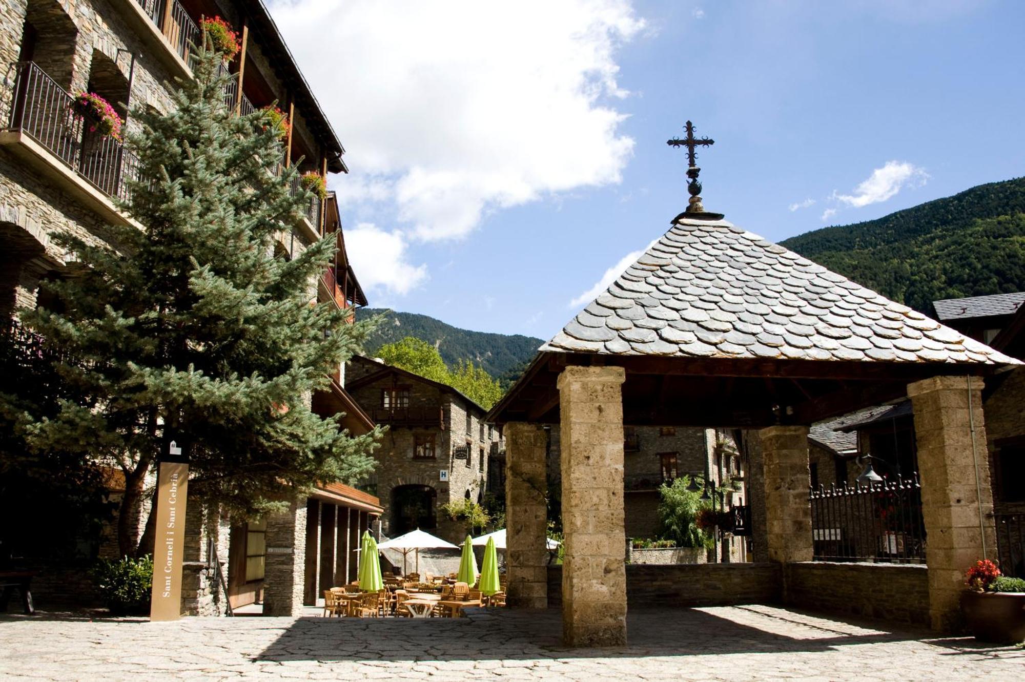 Hotel Santa Bàrbara De La Vall D'ordino Exterior foto