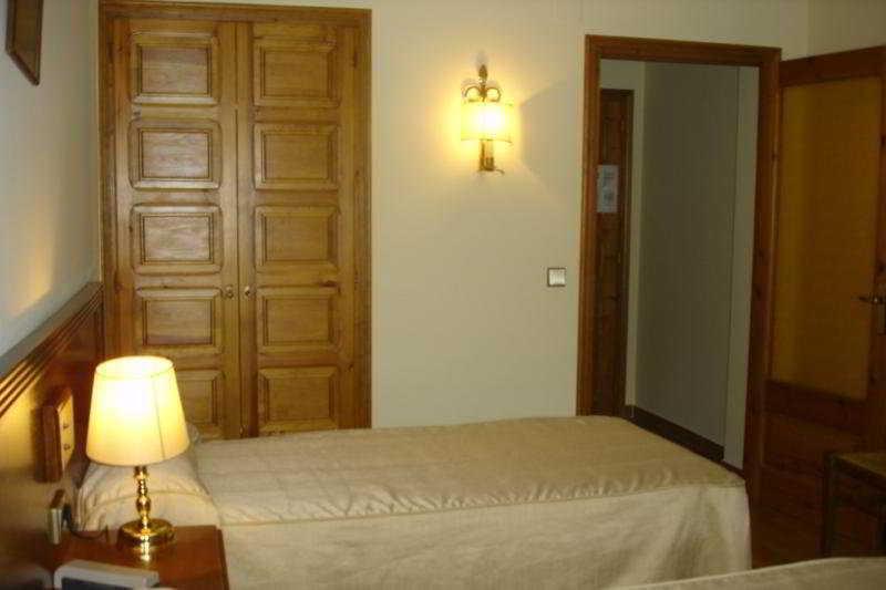Hotel Santa Bàrbara De La Vall D'ordino Exterior foto
